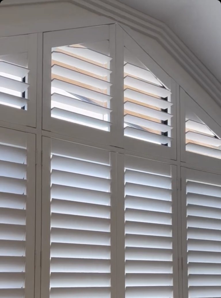 Triangle Planration Shutter
